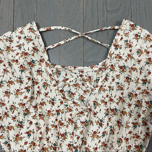 Body Central Floral Print Cap Sleeve Mini Dress - Picture 6 of 6